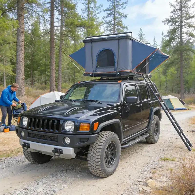 Retail-ready exterior - Mid Size Box Rooftop Tent